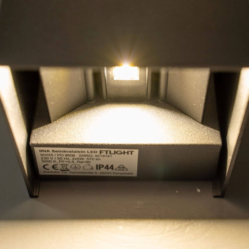 Seinävalaisin FTLIGHT Iina, 2x5W, 570lm, musta